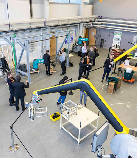 découvrez les avancées des systèmes embarqués dans le domaine des robots. explorez comment ces technologies innovantes améliorent la performance, la précision et l'autonomie des robots dans diverses applications industrielles et domestiques.
